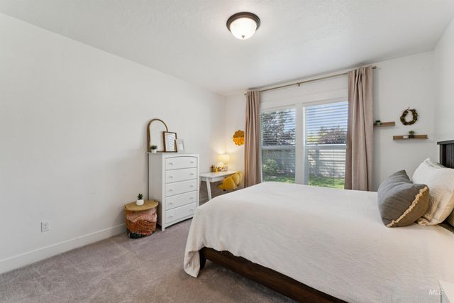 844 W Tida St, Meridian, ID 83646