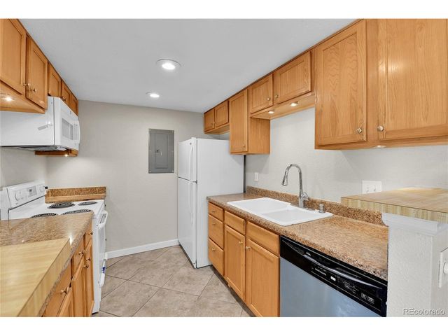 18034 E Ohio Ave 104, Aurora, CO 80017