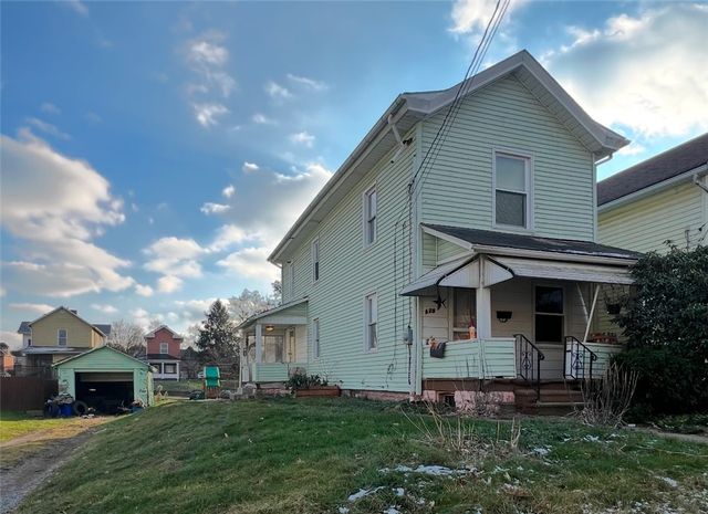 428 E Division St, New Castle, PA 16101