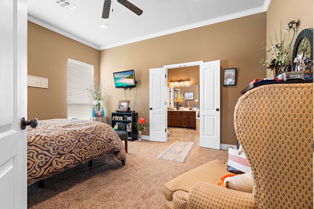 845 W County Line Road E, West, TX 76691