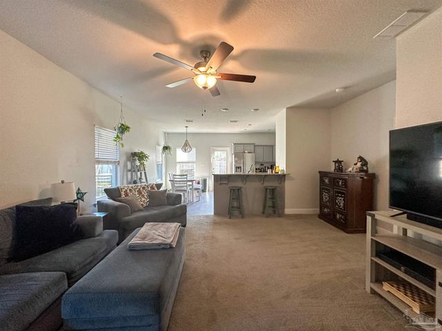 3613 Conley Dr, Cantonment, FL 32533