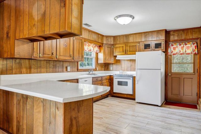 935 Bonbrook Mill RD, Rocky Mount, VA 24151