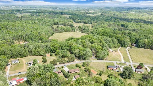 935 Bonbrook Mill RD, Rocky Mount, VA 24151