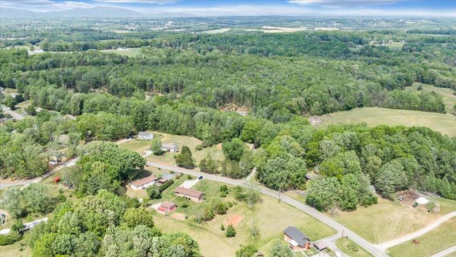 935 Bonbrook Mill RD, Rocky Mount, VA 24151