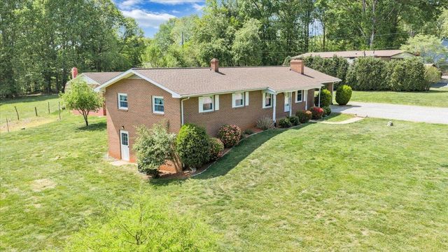 935 Bonbrook Mill RD, Rocky Mount, VA 24151