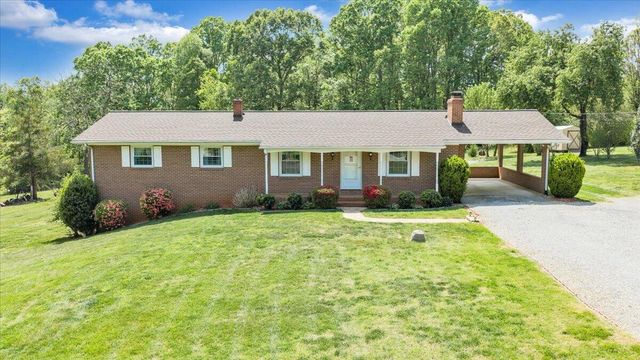 935 Bonbrook Mill RD, Rocky Mount, VA 24151