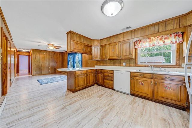 935 Bonbrook Mill RD, Rocky Mount, VA 24151