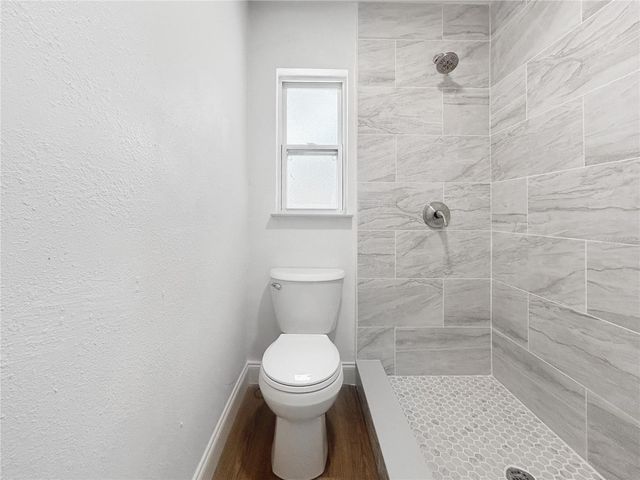 1507 NE 12TH TERRACE, Gainesville, FL 32601