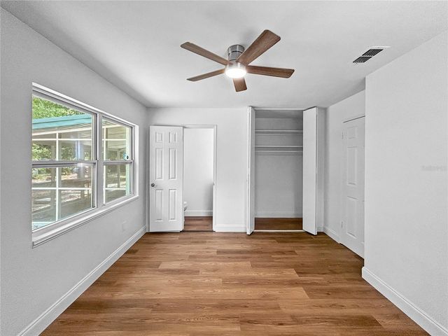 1507 NE 12TH TERRACE, Gainesville, FL 32601