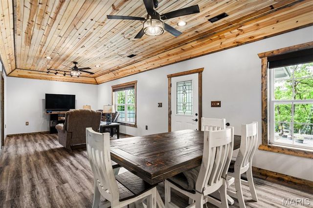 6275 Mohawk Drive, French Village, MO 63036