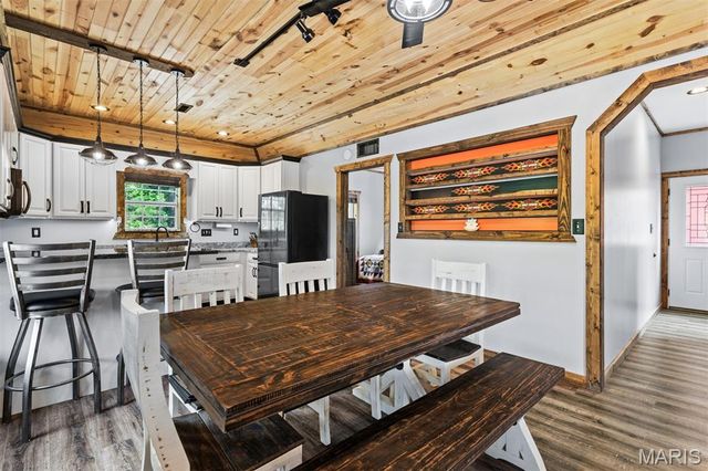 6275 Mohawk Drive, French Village, MO 63036