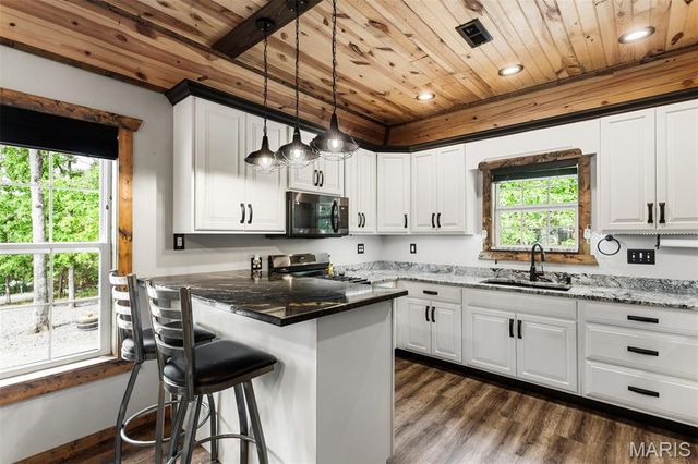 6275 Mohawk Drive, French Village, MO 63036
