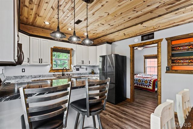 6275 Mohawk Drive, French Village, MO 63036
