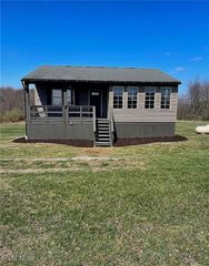 18010 Winterset Lane, Lore City, OH 43755