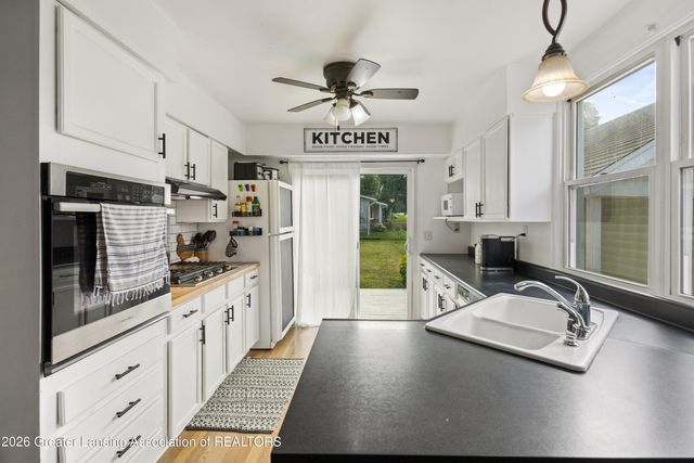 302 Wilson Street, Dewitt, MI 48820