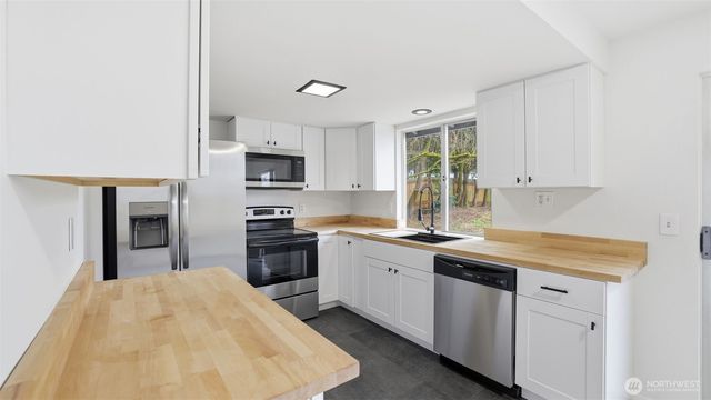 2840 22nd Street SE, Auburn, WA 98092