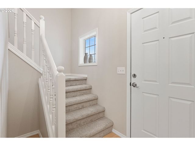 6550 Nw WENMARIE Dr, Portland, OR 97229