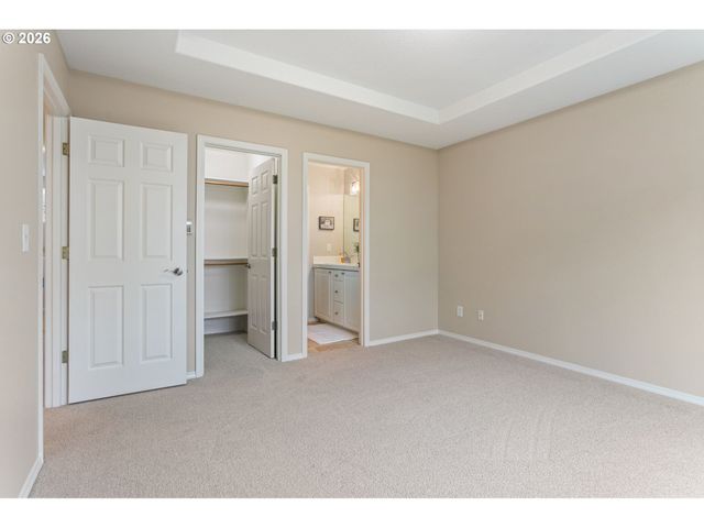 6550 Nw WENMARIE Dr, Portland, OR 97229