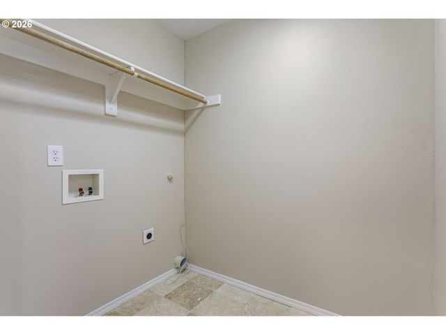 6550 Nw WENMARIE Dr, Portland, OR 97229