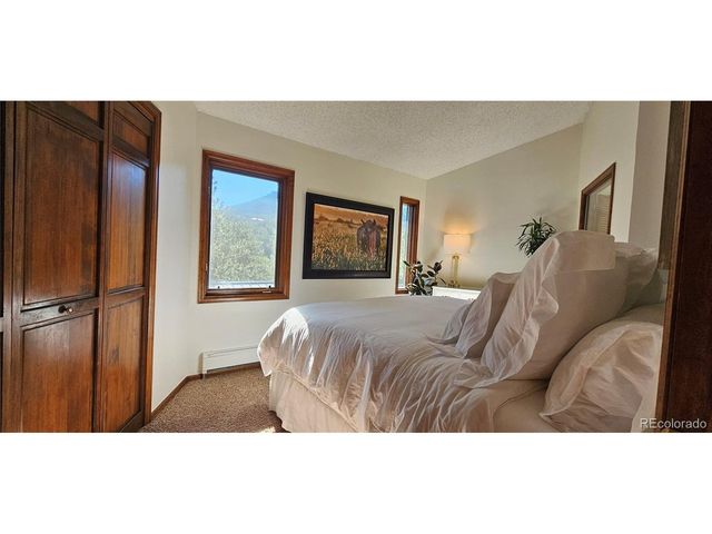 27901 Pine Dr, Evergreen, CO 80439