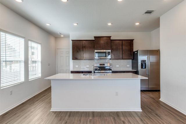 7133 Spotted Leaf WAY, Del Valle, TX 78617