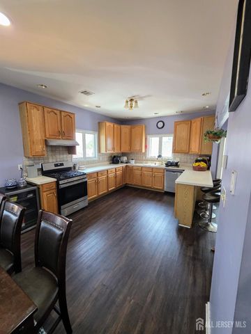 126 Holly Street, Port Reading, NJ 07064