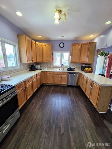 126 Holly Street, Port Reading, NJ 07064