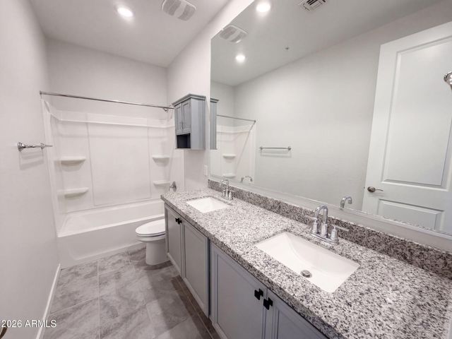 3855 S MCQUEEN Road 3, Chandler, AZ 85286