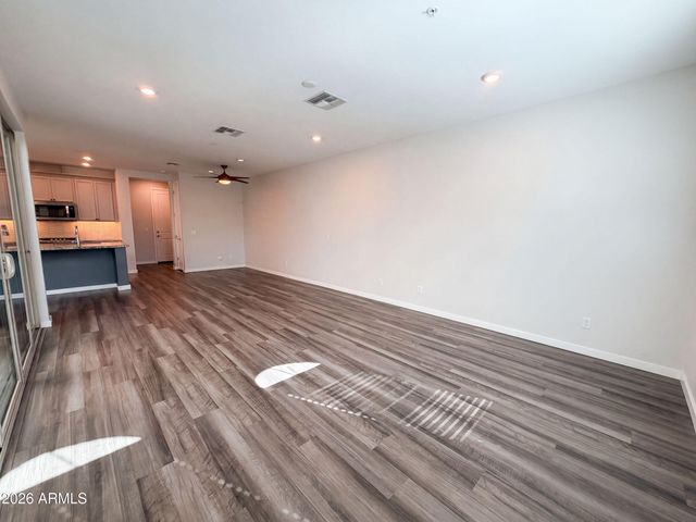 3855 S MCQUEEN Road 3, Chandler, AZ 85286