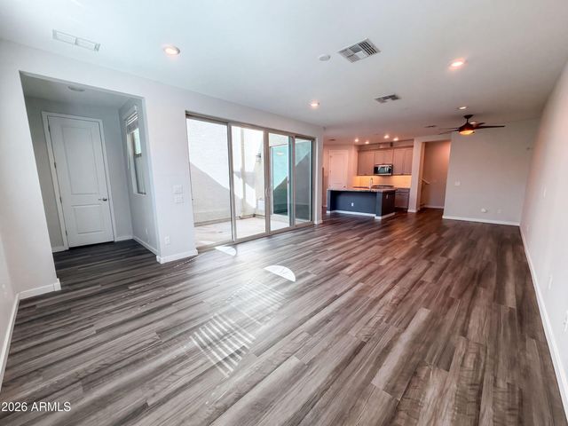 3855 S MCQUEEN Road 3, Chandler, AZ 85286