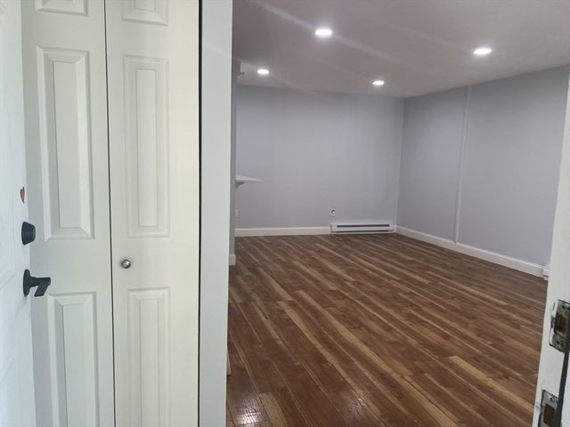 800 Bearses Way 4EC, Barnstable, MA 02601