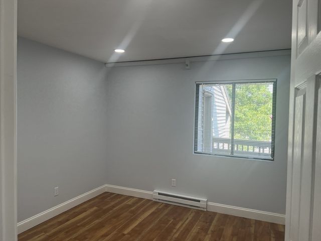 800 Bearses Way 4EC, Barnstable, MA 02601