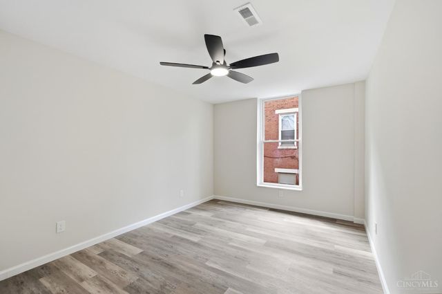 1707 Highland Avenue, Cincinnati, OH 45202