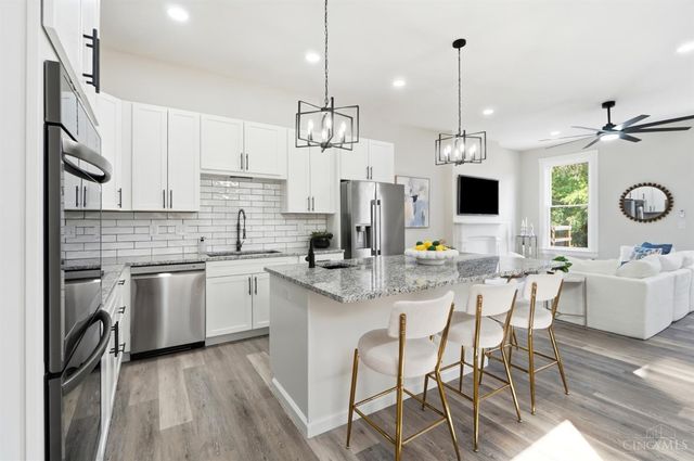 1707 Highland Avenue, Cincinnati, OH 45202
