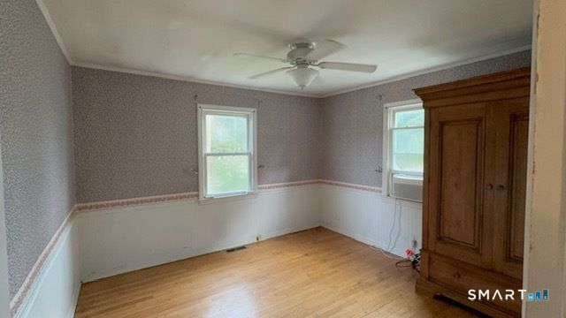 8 Edgemont Road, Milford, CT 06460