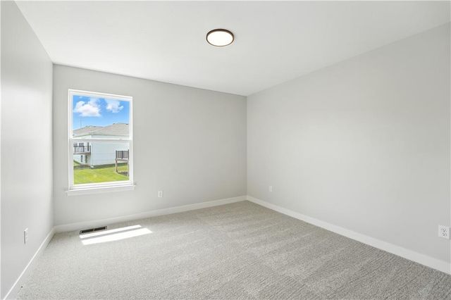 715 Glenn Circle, Raymore, MO 64083