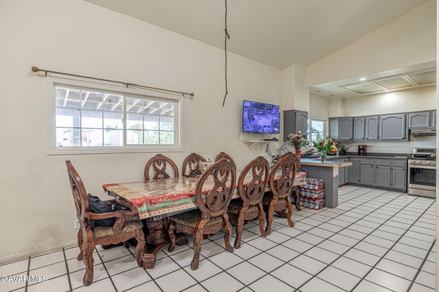 38740 E 25th Street, Palmdale, CA 93550