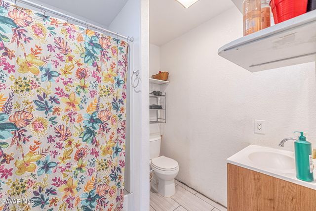 38740 E 25th Street, Palmdale, CA 93550