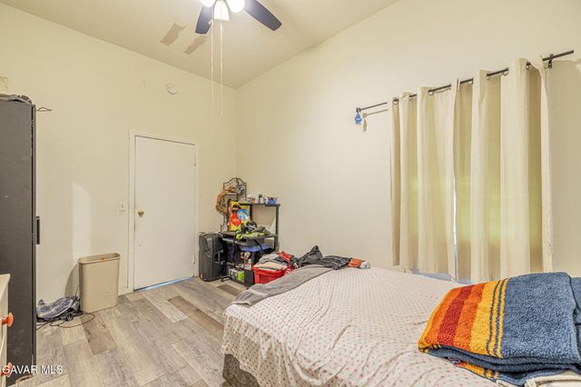 38740 E 25th Street, Palmdale, CA 93550