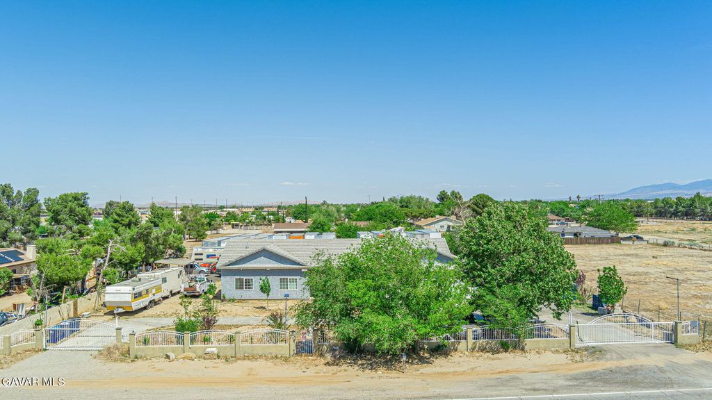 38740 E 25th Street, Palmdale, CA 93550