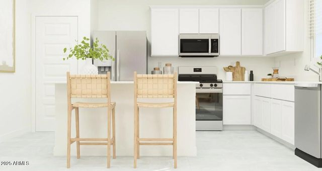 9533 W CHEERY LYNN Road, Phoenix, AZ 85037