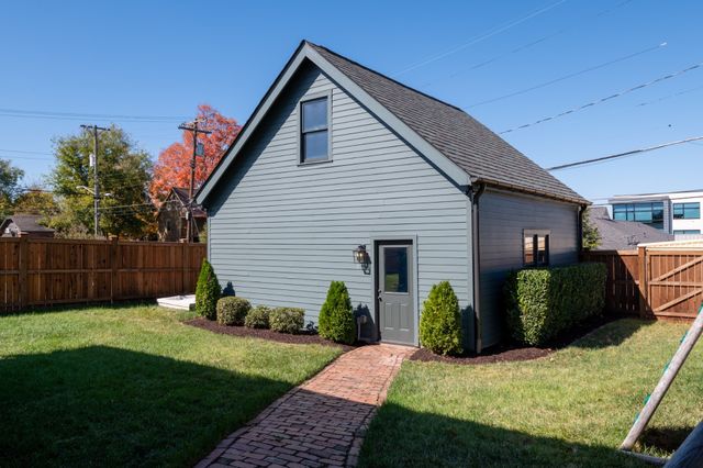 903A Russell St, Nashville, TN 37206