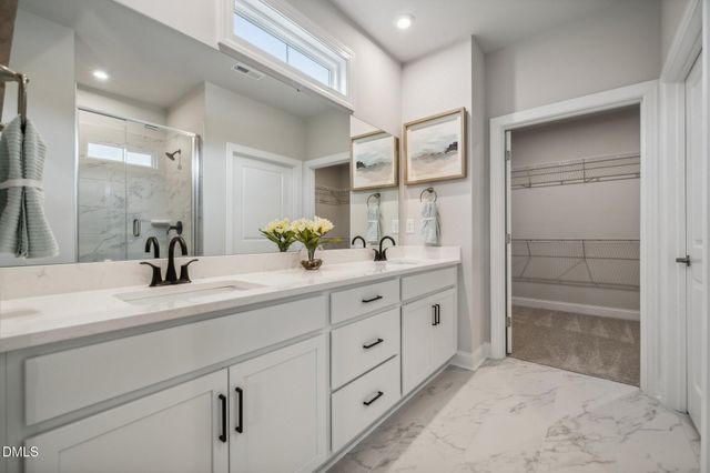88 King Tucks Way, Four Oaks, NC 27524
