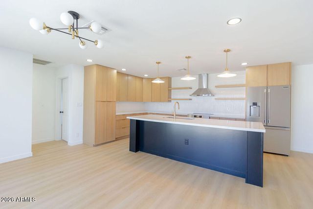8435 S 16TH Place, Phoenix, AZ 85042