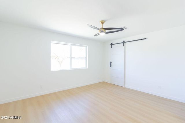 8435 S 16TH Place, Phoenix, AZ 85042