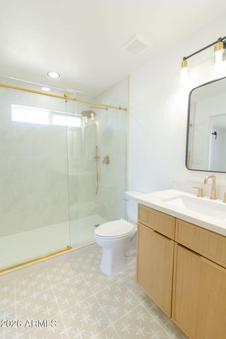 8435 S 16TH Place, Phoenix, AZ 85042