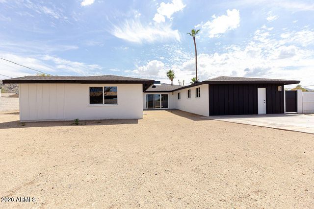 8435 S 16TH Place, Phoenix, AZ 85042