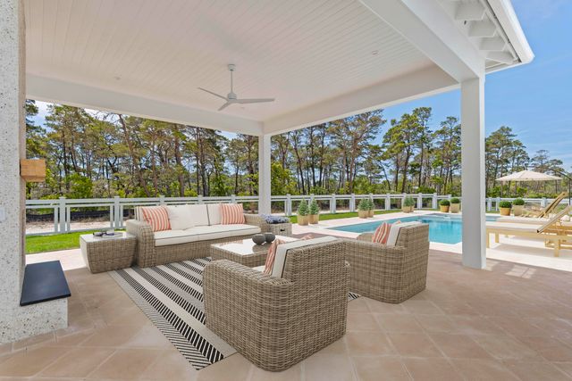 130 E Elliot Way, Watersound, FL 32461