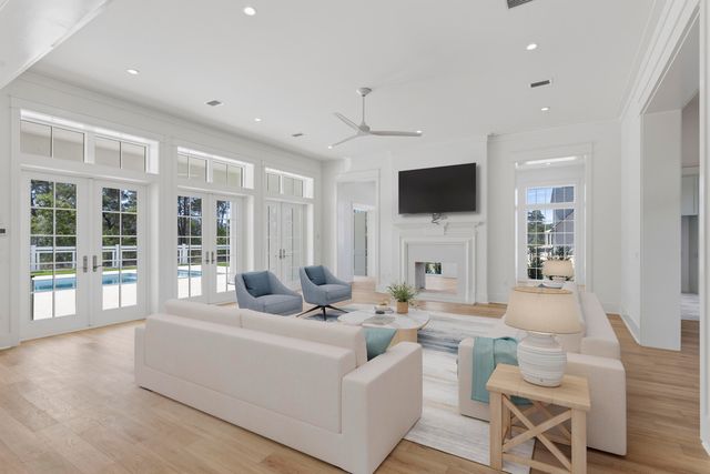 130 E Elliot Way, Watersound, FL 32461