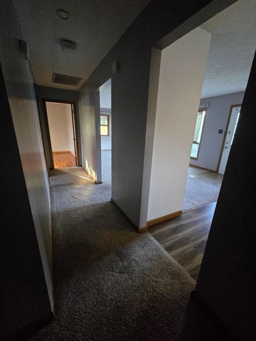 8650 Old Highway 13, Murphysboro, IL 62966